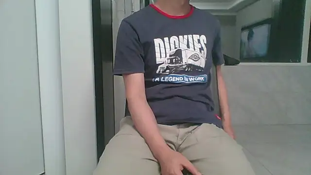 Chat XXX ao vivo de nole_china7