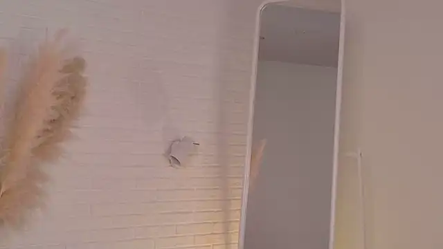 Eva_ForEva Pertunjukan Webcam