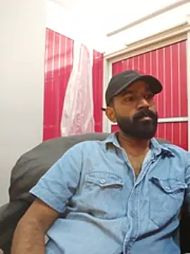 Bigkannan Chat XXX in diretta