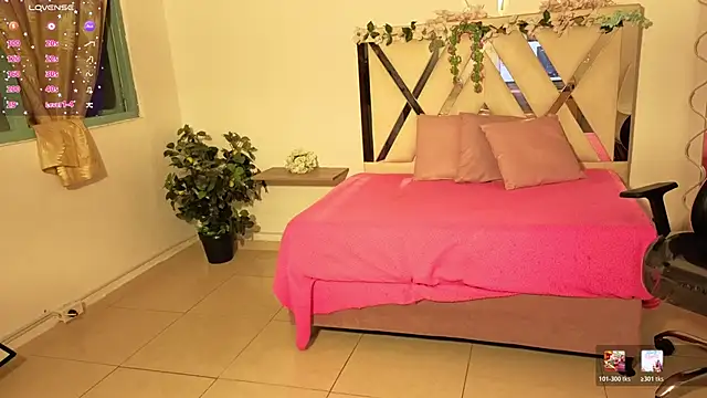 XXX chat uživo modela SABRIINA_TAY