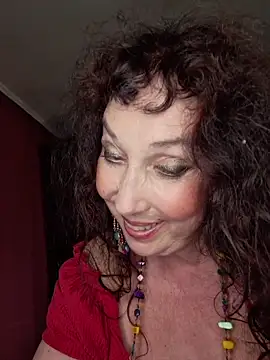 GypsyEsmeralda's Live XXX Chat