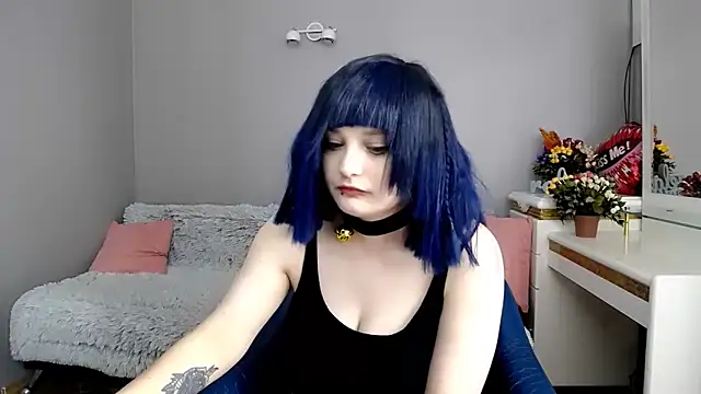 Estheri Adlı Modelin Canlı XXX Sohbeti
