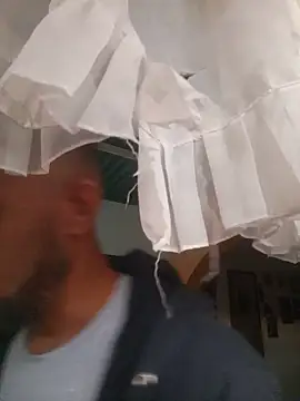 UnreadyChutzpa – Naživo XXX chat