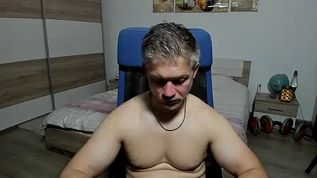 RobbyShawz live XXX chat
