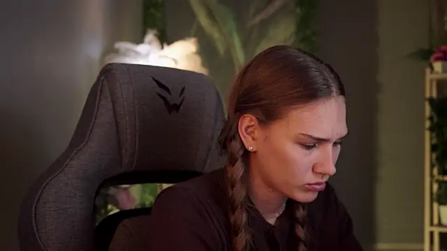 Chat XXX Live Sweet_Emilya