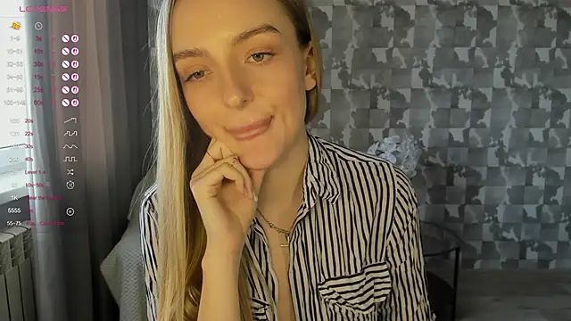 A_delina Chat XXX live