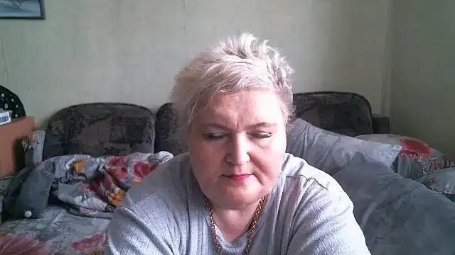 הופעת וובקאם של Lana555