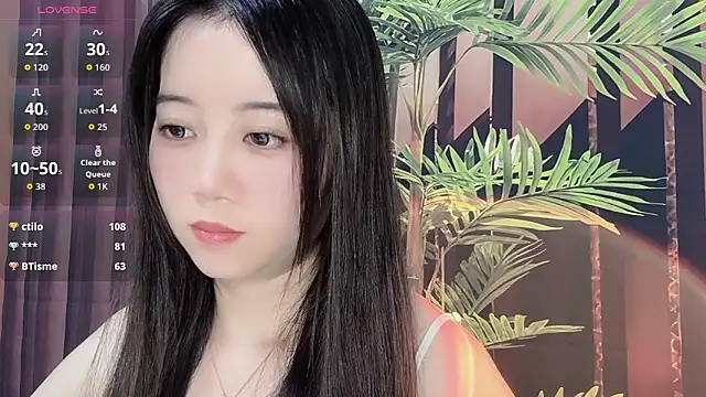 77-Vicky's Live XXX Chat