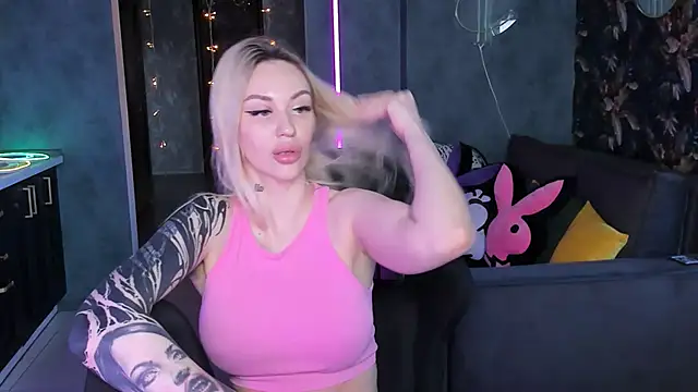 Chat XXX en directo de Blckmirrorr