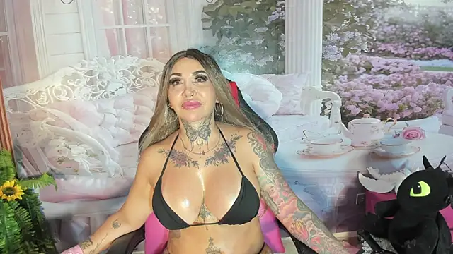 LaylaWatssonn Webbikameraesitys