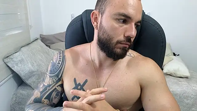 Isaac_Carter's Webcam Show