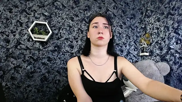 Moon_foxy_ Chat XXX live