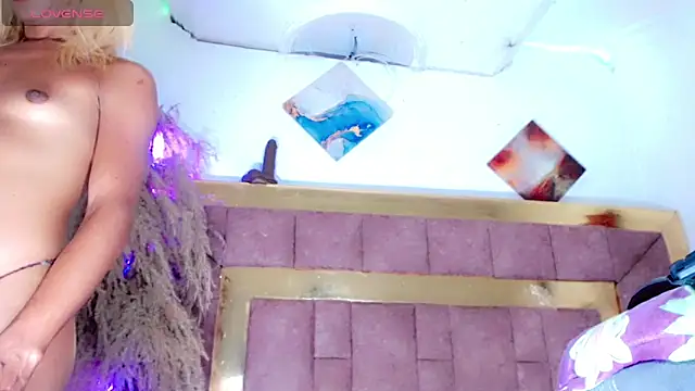 Chat XXX en directo de ravenous_charmer