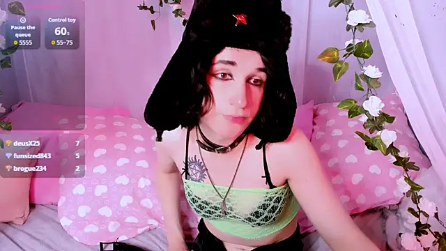Micke_Dio Live XXX-chat