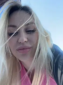 Blckmirrorr Live XXX-chat