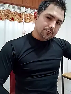 Bradd_32 Live XXX Chat