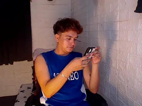 Tempting_jon Webcam Show