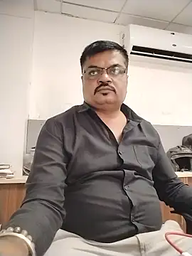 Desi_Lodo_Gujju_Boy 라이브 XXX 채팅