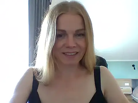 Show modela Tina5394 na web-kameri