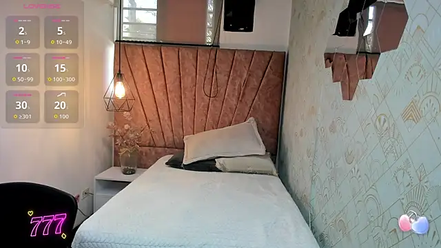 Chat +18 de Zoe__Taylor__ ao vivo