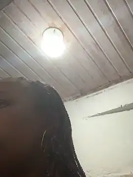 ayla-0 Webcam-Show
