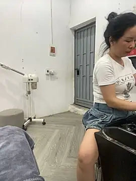 Ivy_Trix2 Show Webcam