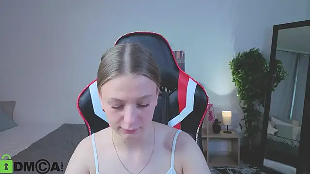 הופעת וובקאם של BeatriceLoven
