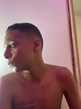 عرض كام hotboyluxe
