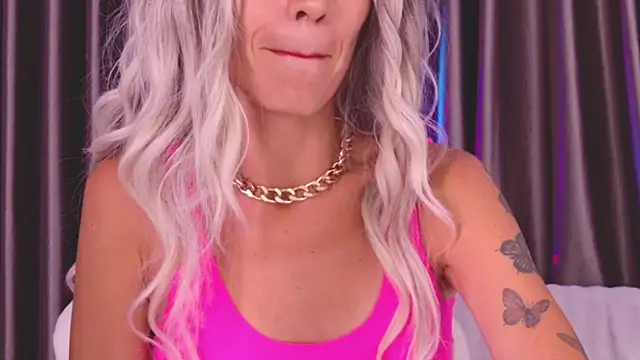 betty_xoxooのライブXXXチャット