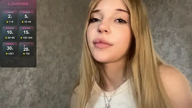 ViolaFaa live XXX chat