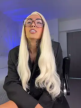 צ'אט XXX בשידור חי של miss_tatiana_