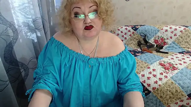 Chatroom XXX en direct de livingnextdoor