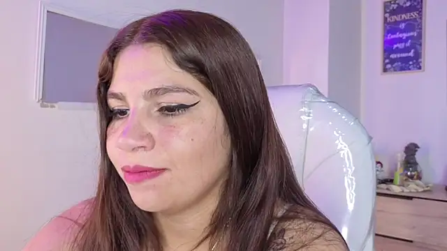 دردشة bluee_hazell الجنسية المباشرة