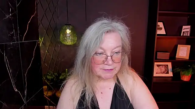 Chatroom XXX en direct de NataliMellow
