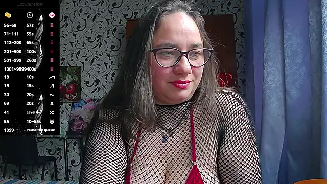 Ketrinsweetits Adlı Modelin Canlı XXX Sohbeti