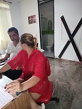 Онлайн чат XXX hotandfierylatinos2023