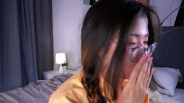 NelleMihalko 即時 XXX 聊天