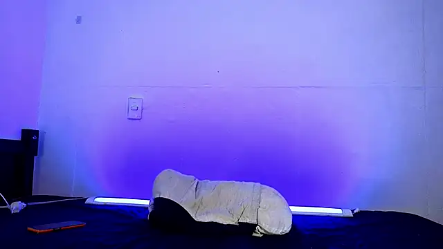 Luke_Muscle Webcam show