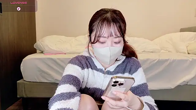 yura_ra_ra Obrolan Langsung XXX