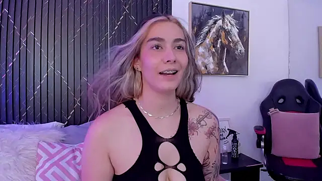 Bonnie_Rider Adlı Modelin Canlı XXX Sohbeti