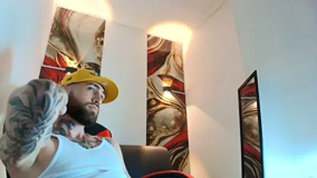 Chatroom XXX en direct de Luke_davis01