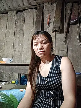 แชท XXX สดของ lya_sexyy