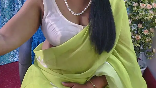 Mallu_Manisha Pertunjukan Webcam