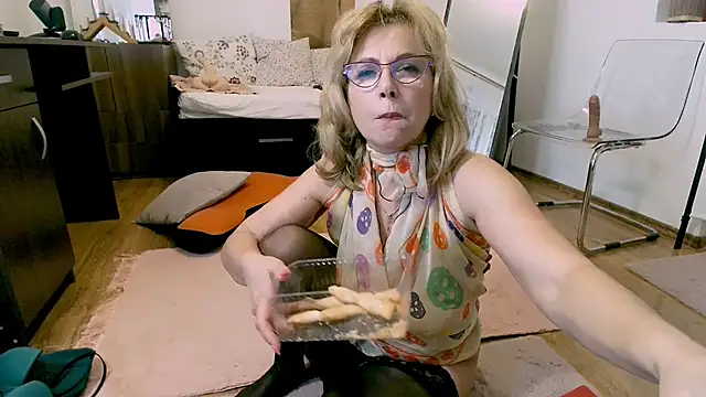 Živý XXX chat elacoquette