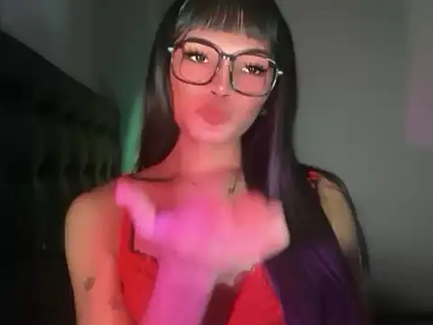 fuckingkeysha 网络视讯表演
