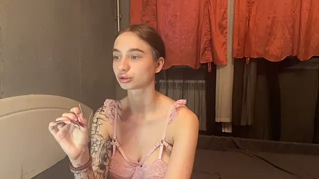 Chat XXX en directo de imChatty_Alice