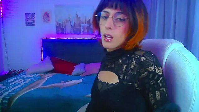 goth_minervan Webbikameraesitys
