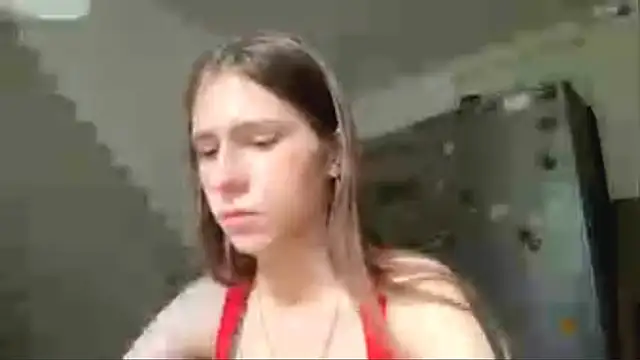 ZaraGuyette Шоу с уебкамера