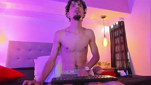 MichaelEvanss_ Chat XXX live