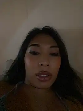 hugecock_tamira 网络视讯表演